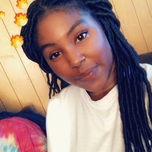 Meet your Posher, Ariel